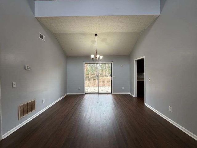 804 Emerald Forest Circle, Lawrenceville, GA 30044