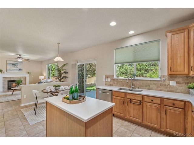 566 Springvale Rd, Castle Rock, CO 80104