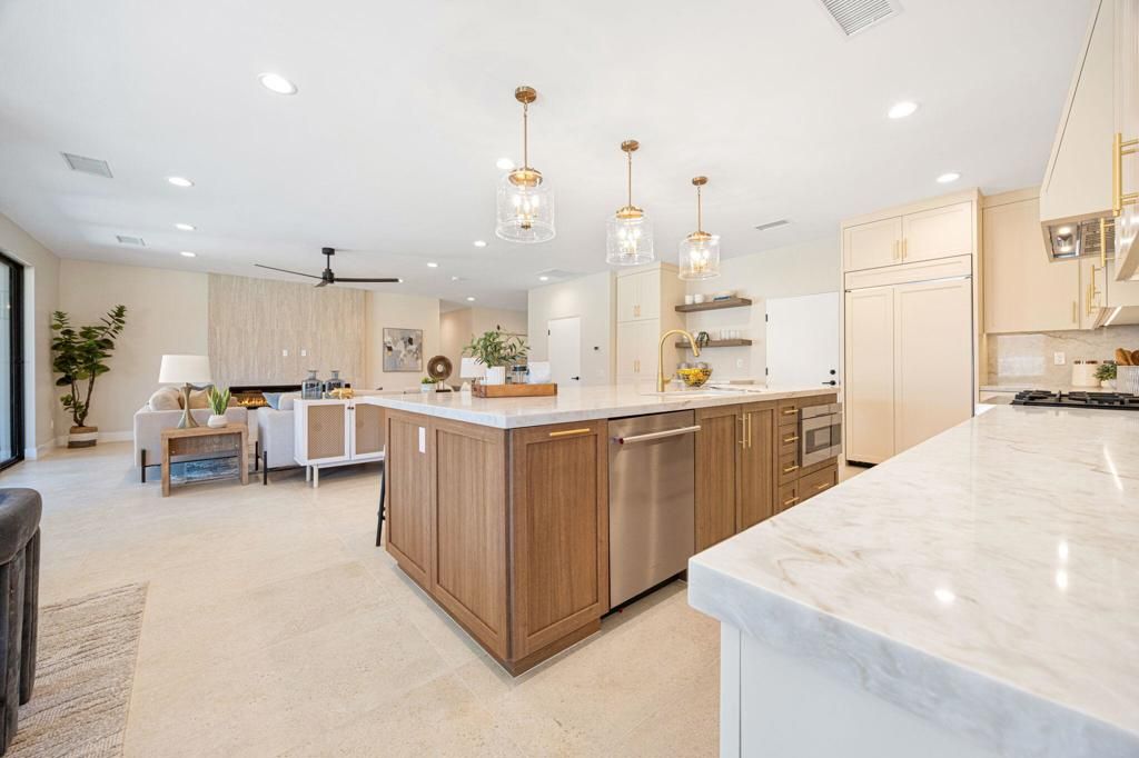 Image 13 of property listing at 79150 Buff Bay Court, Bermuda Dunes, CA 92203