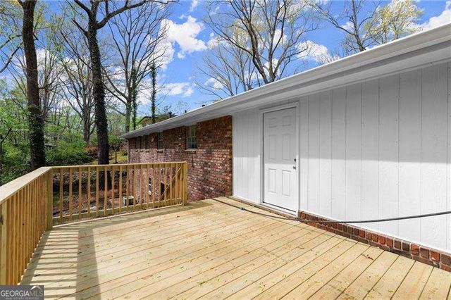 6175 Knights Lane, Douglasville, GA 30135