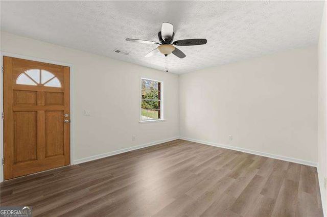 6175 Knights Lane, Douglasville, GA 30135