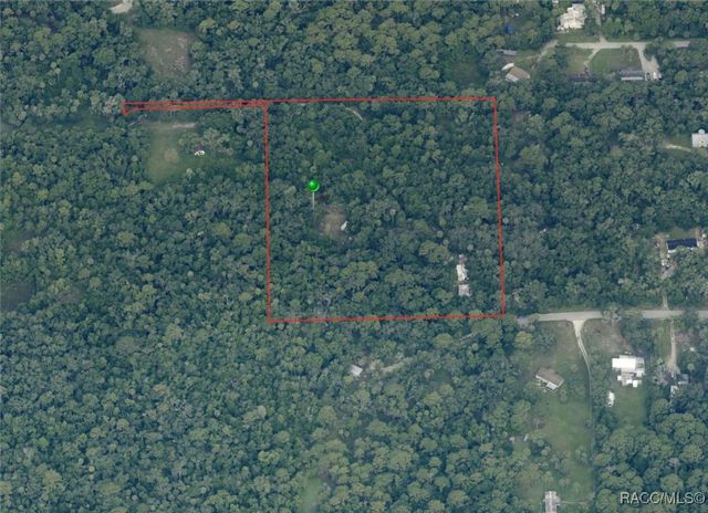 1746 S Palm Avenue, Homosassa, FL 34448