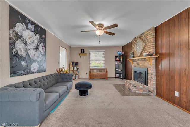 6151 Hickory Trail, North Ridgeville, OH 44039