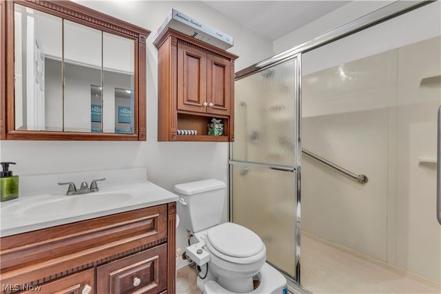 6151 Hickory Trail, North Ridgeville, OH 44039