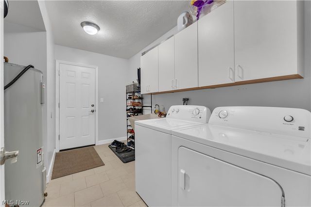 6151 Hickory Trail, North Ridgeville, OH 44039