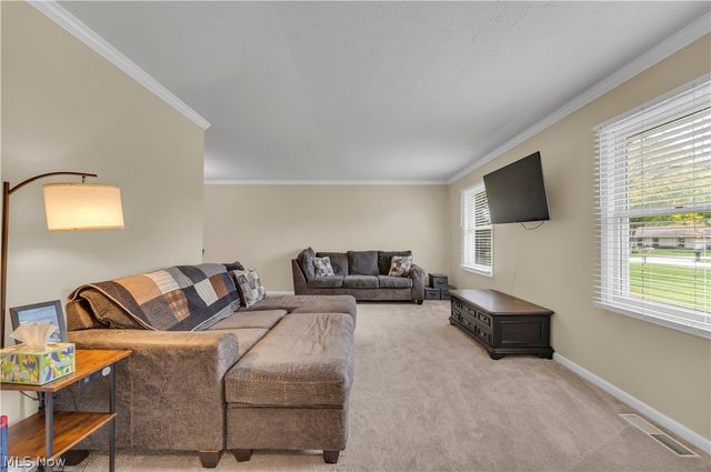 6151 Hickory Trail, North Ridgeville, OH 44039