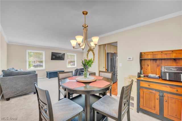 6151 Hickory Trail, North Ridgeville, OH 44039