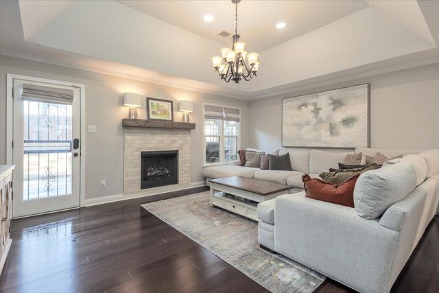 1927 RYE RD, Germantown, TN 38139