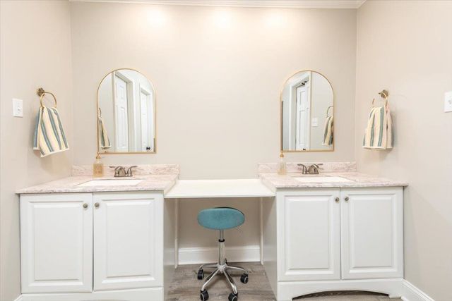 1927 RYE RD, Germantown, TN 38139