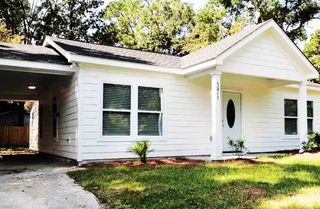 5817 Chaucer Drive, Hanahan, SC 29410