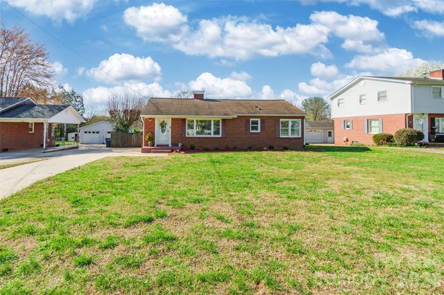 534 Georgia Avenue, Statesville, NC 28677