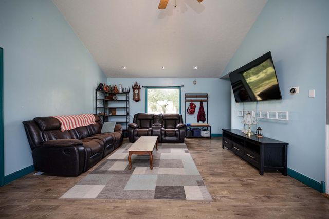 226 Summertrace Rd, Hohenwald, TN 38462