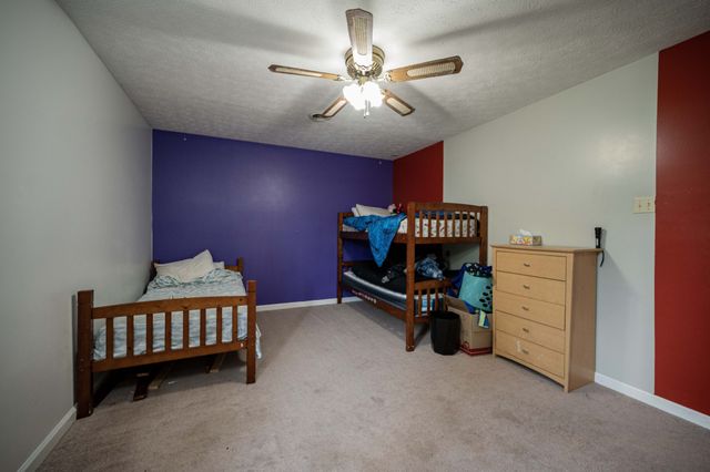 226 Summertrace Rd, Hohenwald, TN 38462