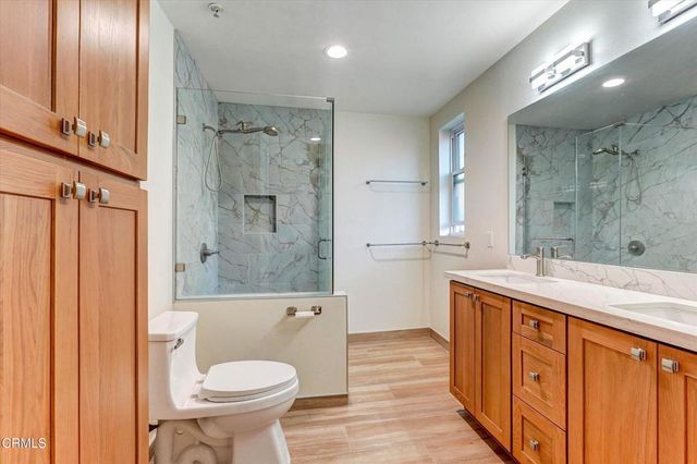 719 E Tujunga Avenue C, Burbank, CA 91501