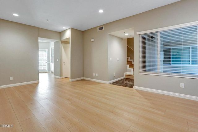 719 E Tujunga Avenue C, Burbank, CA 91501