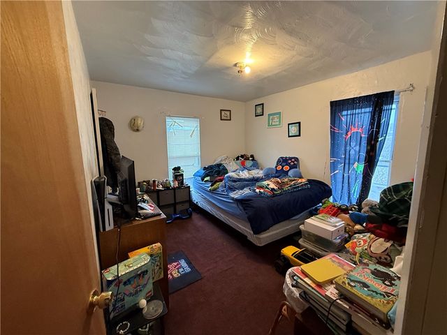 420 Negley Ave, City Of But Sw, PA 16001