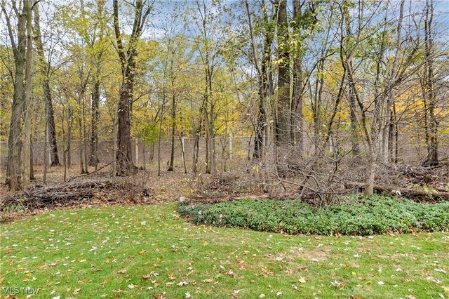 4958 Hampton Drive, North Olmsted, OH 44070