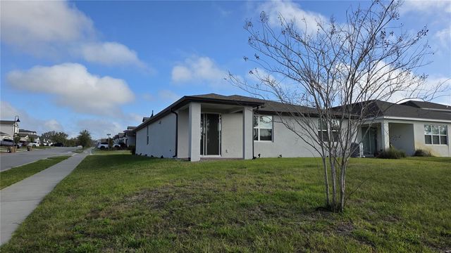 17301 BACK BAY COURT, Clermont, FL 34714