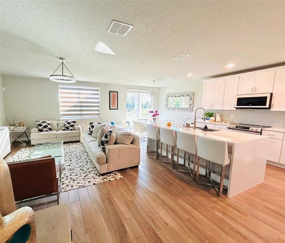 17301 BACK BAY COURT, Clermont, FL 34714