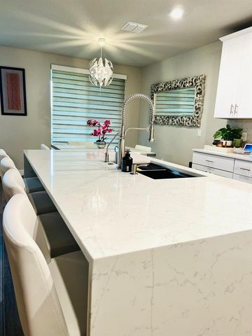 17301 BACK BAY COURT, Clermont, FL 34714