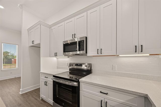 5642 Hirondel Street, Houston, TX 77033