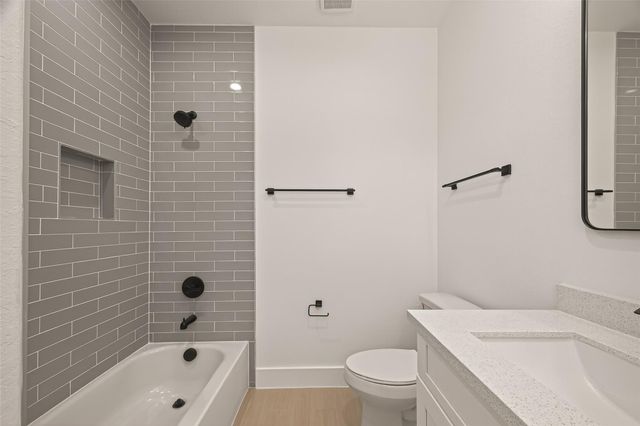 5642 Hirondel Street, Houston, TX 77033