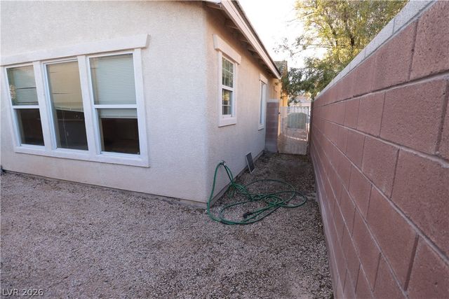 5940 Feral Garden Street, North Las Vegas, NV 89031