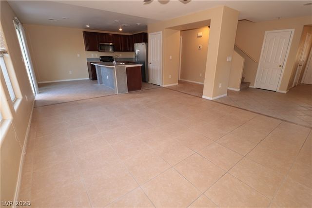 5940 Feral Garden Street, North Las Vegas, NV 89031