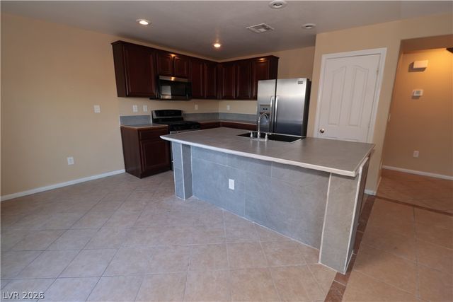 5940 Feral Garden Street, North Las Vegas, NV 89031