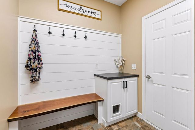 10830 Thone Circle, Woodbury, MN 55129