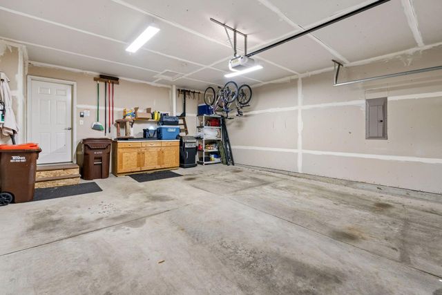 10830 Thone Circle, Woodbury, MN 55129