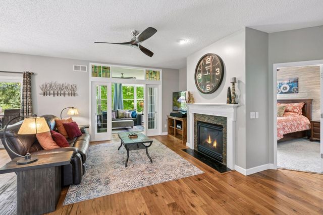 10830 Thone Circle, Woodbury, MN 55129