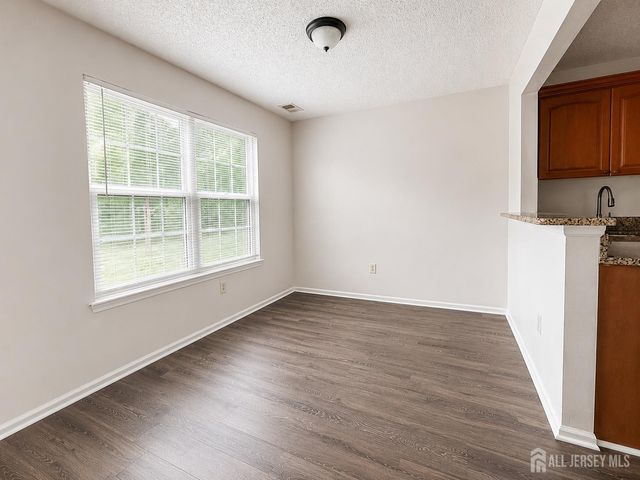 47 Tanglewood Court, South Brunswick, NJ 08852