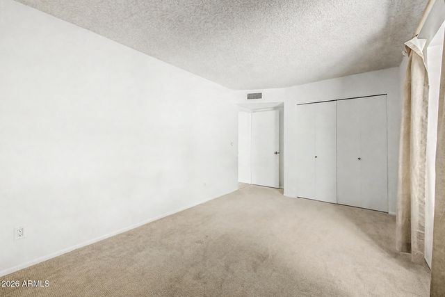 5215 W LAS PALMARITAS Drive, Glendale, AZ 85302