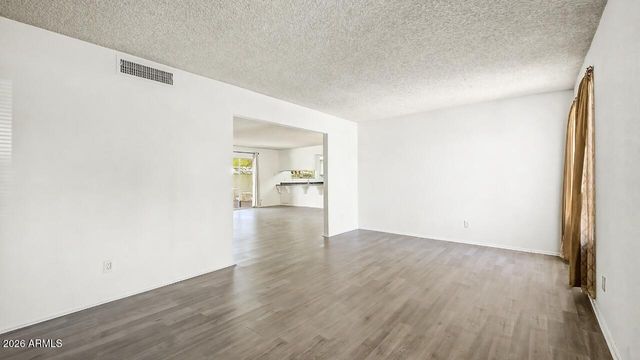 5215 W LAS PALMARITAS Drive, Glendale, AZ 85302