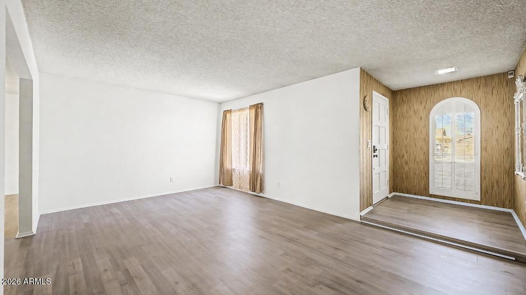 5215 W LAS PALMARITAS Drive, Glendale, AZ 85302 — photo 4