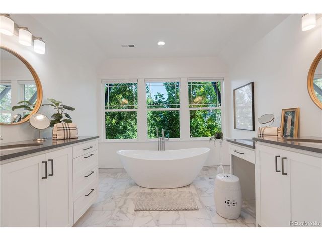 11709 Perry St, Westminster, CO 80031