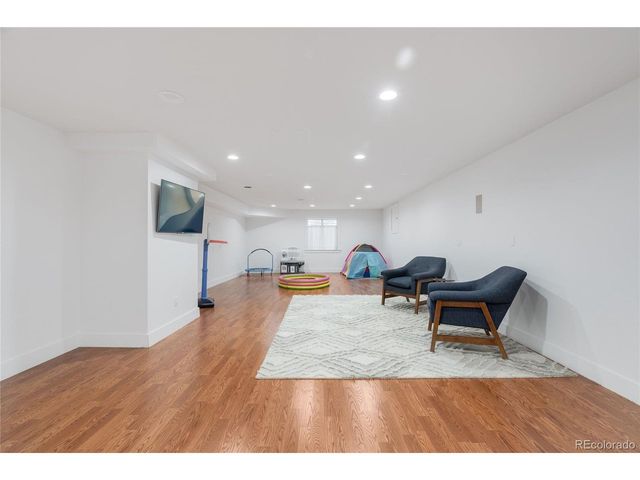 11709 Perry St, Westminster, CO 80031