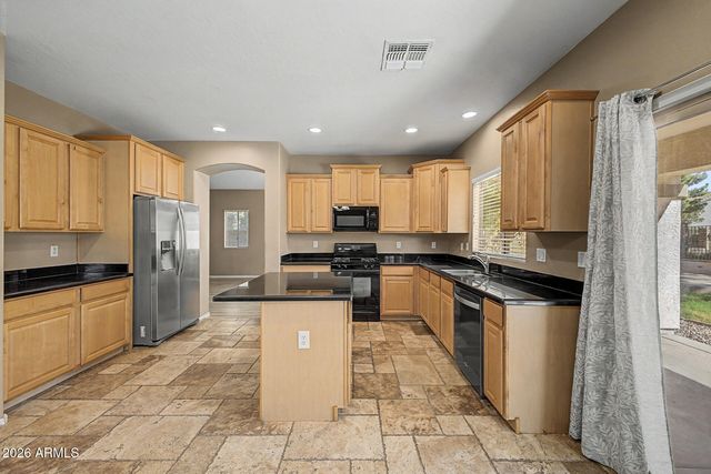 1433 E Canyon Creek Drive, Gilbert, AZ 85295