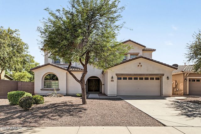 1433 E Canyon Creek Drive, Gilbert, AZ 85295