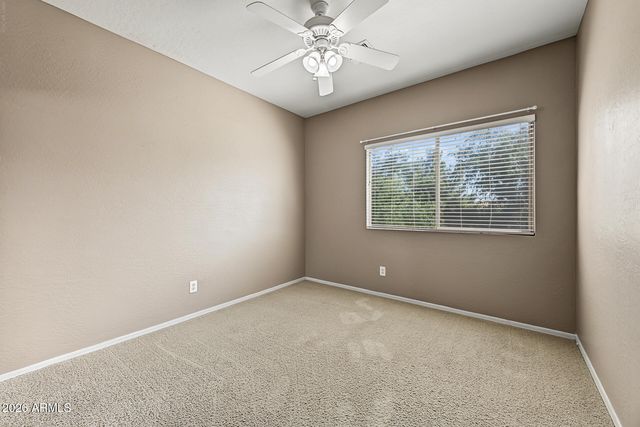 1433 E Canyon Creek Drive, Gilbert, AZ 85295
