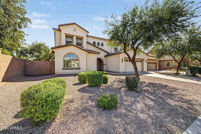 1433 E Canyon Creek Drive, Gilbert, AZ 85295