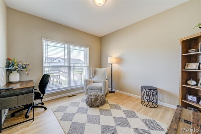 588 Lakewood Drive, Moscow Mills, MO 63362