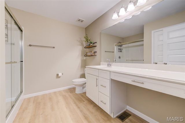 588 Lakewood Drive, Moscow Mills, MO 63362