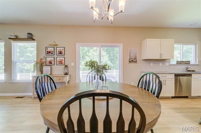 588 Lakewood Drive, Moscow Mills, MO 63362