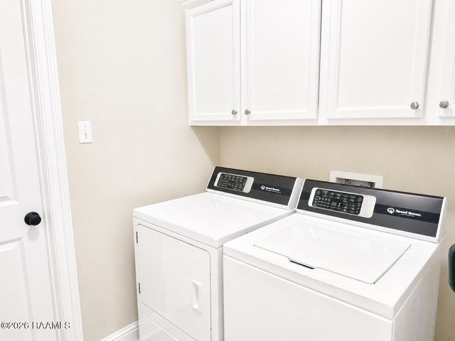 102 Briar Leaf Way, Lafayette, LA 70508