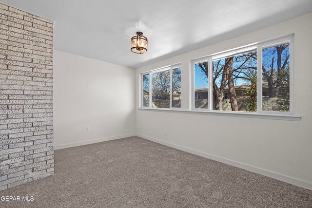 2604 ED FURGOL, El Paso, TX 79936