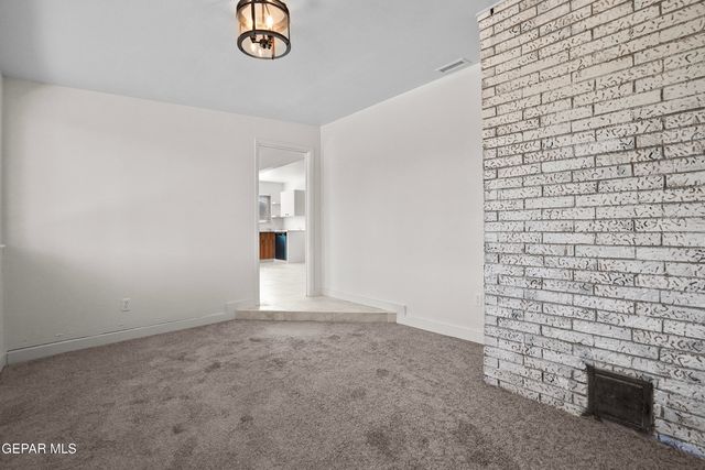 2604 ED FURGOL, El Paso, TX 79936