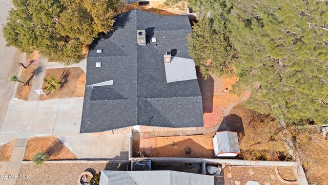 2604 ED FURGOL, El Paso, TX 79936