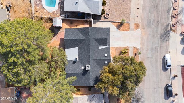 2604 ED FURGOL, El Paso, TX 79936